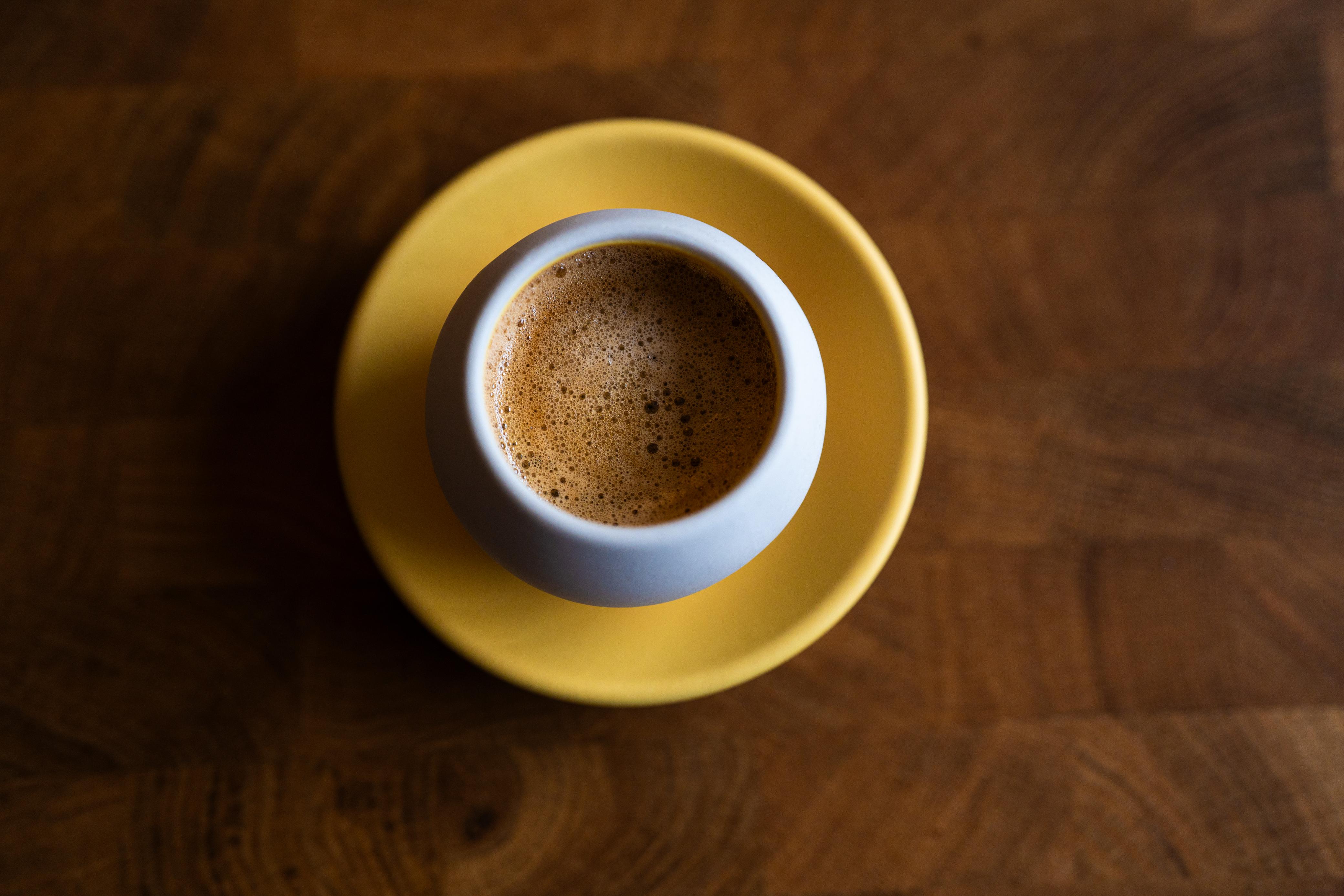LA SEMILLA & EL VOLCÁN (taza espresso & plato)